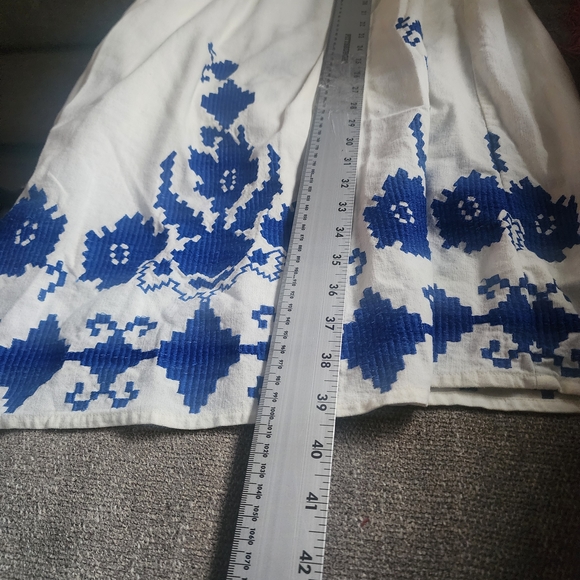 Anthropologie Velvet by Graham & Spencer Embroidered Boho Peasant Dress - Picture 9 of 10